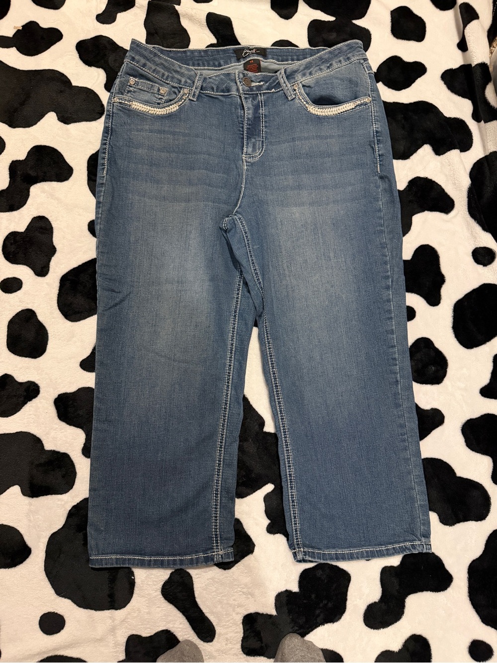 Earl Jean Rhinestone Flap Pocket Capri Jeans 14